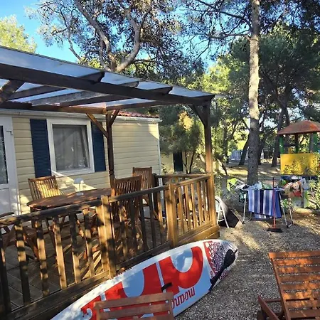 Campeggio Vomer Beachside Unit Pakoštane