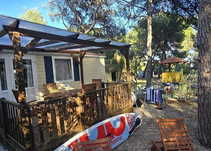 Parque de Campismo Units Vomer Pakoštane